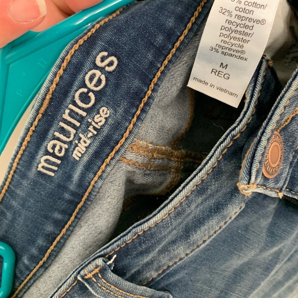 Maurices Ripped Jeggings - Picture 2 of 3